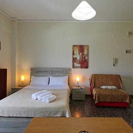 Selana Apartments Mytilíni Buitenkant foto