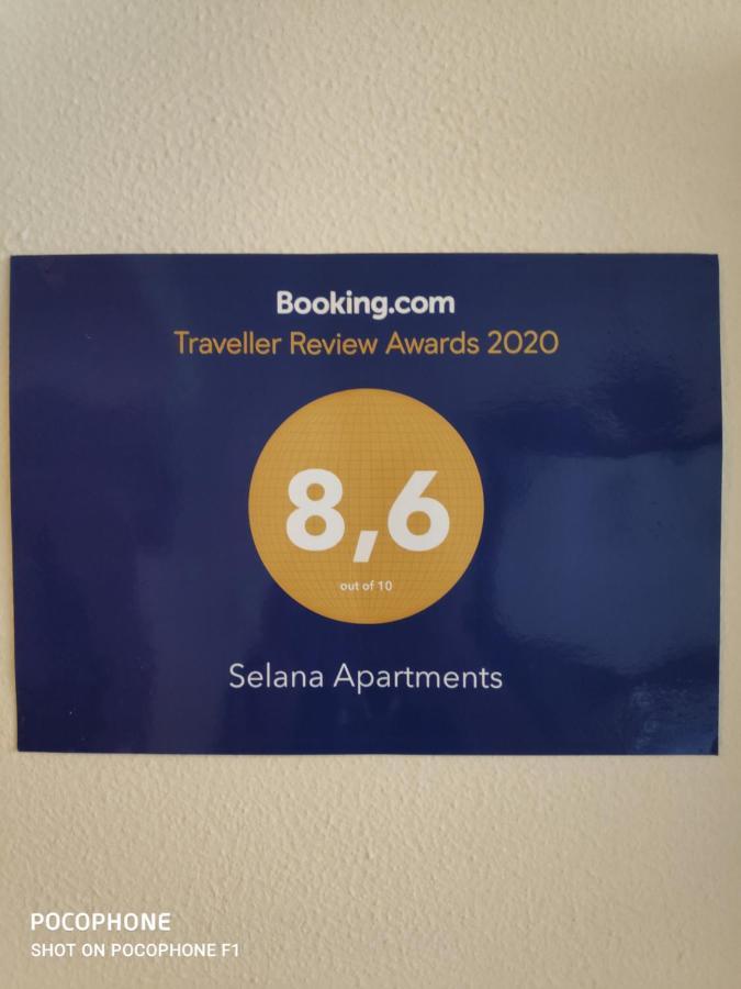 Selana Apartments Mytilíni Buitenkant foto