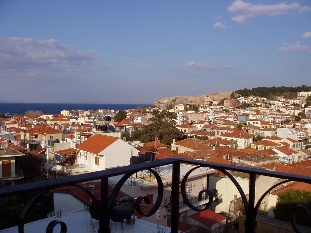Selana Apartments Mytilíni Kamer foto