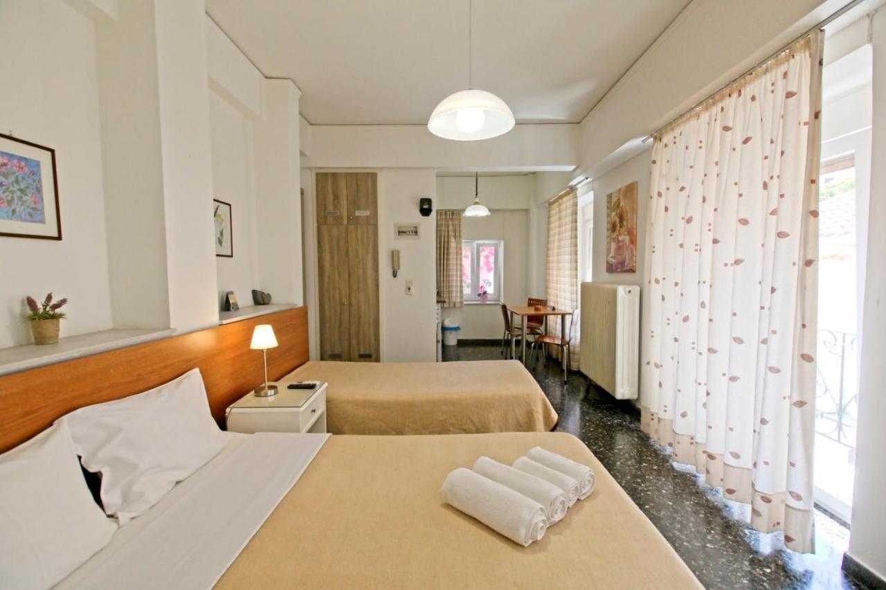 Selana Apartments Mytilíni Buitenkant foto